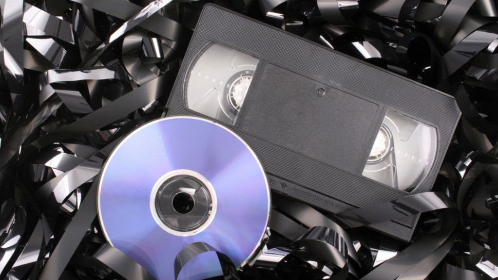 Convert old VHS tapes into DVDs without lifting a finger | Komando.com