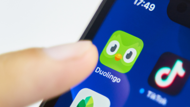 Is Duolingo course free? Yes. Can you become fluent by Duolingo? Yes. What does Duolingo cost? Nothing!