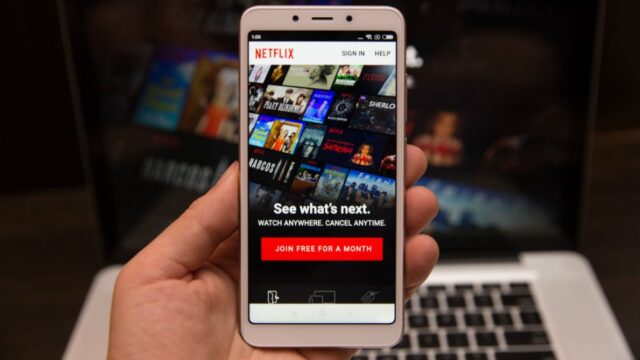 Netflix app on phone sharing login