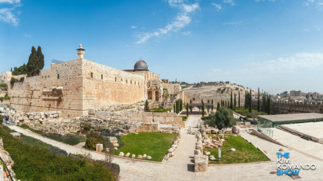 Tour Jerusalem's holy sites using virtual reality