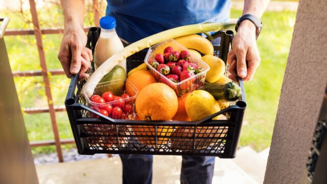 4 ways to order groceries online and how to safely unpack them