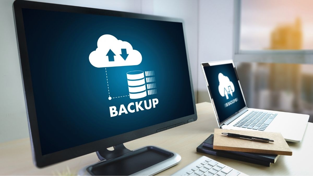 Reader question: ‘Backing up my data online will take weeks! What do I do?’