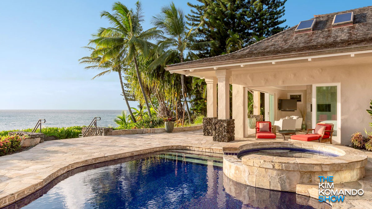 10 drool-worthy rental properties you can book right now