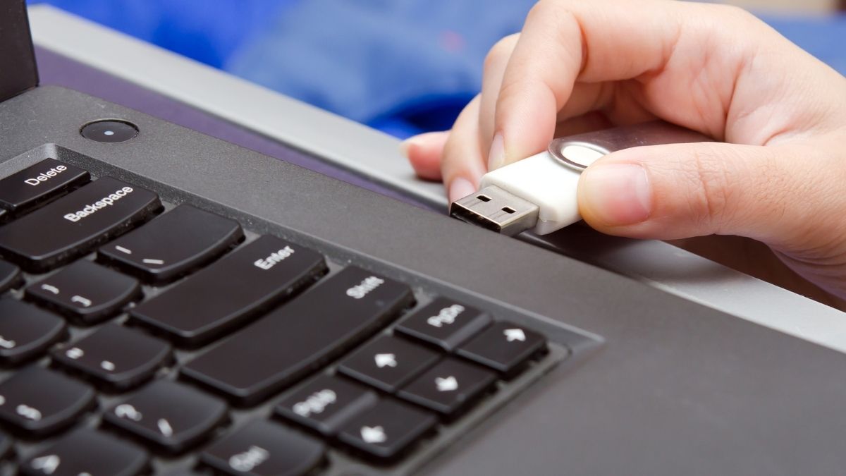 When it comes to backing up files, this is one mistake we wish people would stop making